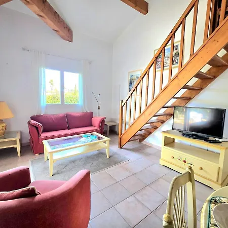 Romarin - au bord du golf - piscine- clim * Roquebrune-sur Argens